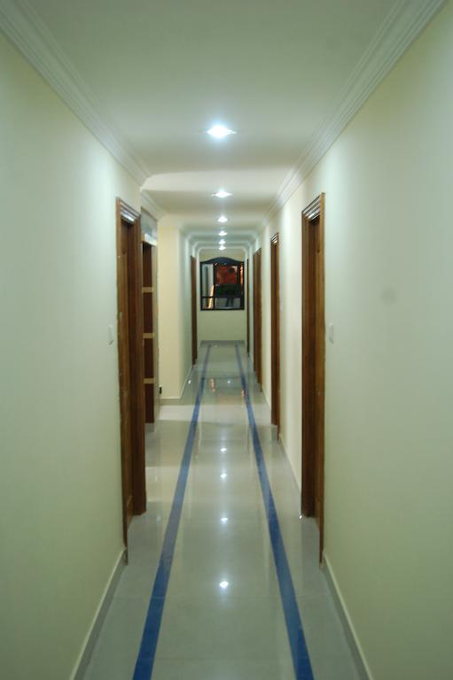 City Manor Hotel Csennai Kültér fotó